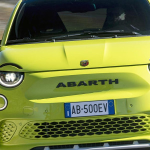 Fiat New Abarth 500e Pros and Cons