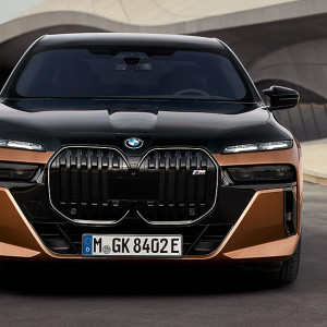  Bmw I7 M70 Xdrive Ön 2
