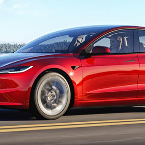  Tesla Model 3 2023 Front 1