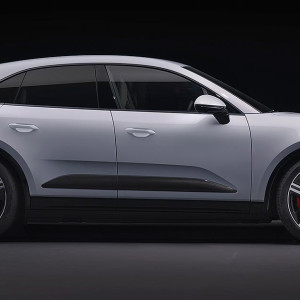  Porsche Macan Turbo Yan