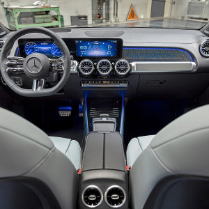  Mercedes Eqb 2023 Innen 1