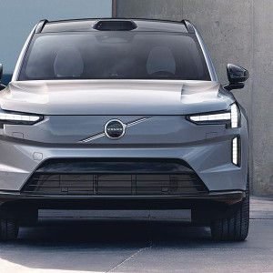  Volvo Ex90 Front2